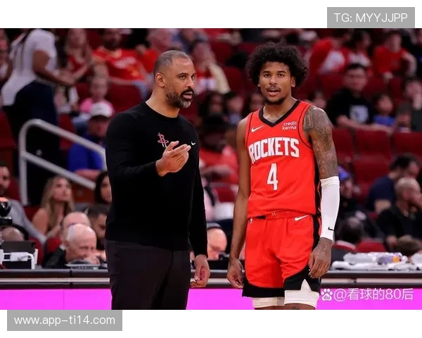 朗斯老将托万焕发第二春，5球2助攻成半程黑马关键引擎。